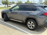 Toyota RAV4-8