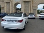Hyundai Sonata-4