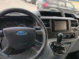 Ford Transit-11