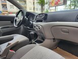 Hyundai Accent-2