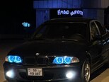BMW 318-2