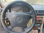 Mercedes 220 E-3