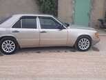 Mercedes 220 E-10