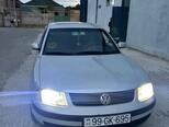 Volkswagen Passat-4