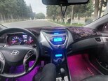 Hyundai Elantra-16