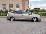 Toyota Prius-11
