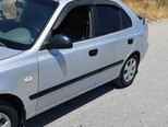 Hyundai Accent-3