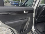 Kia Sorento-4