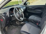 Nissan March-13