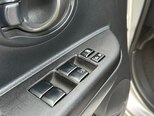 Nissan March-15