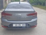 Hyundai Elantra-6