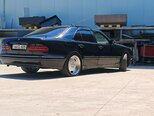 Mercedes E 220-2
