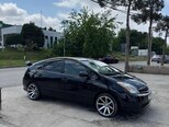 Toyota Prius-3