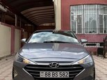 Hyundai Elantra-2