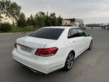 Mercedes E 220-8