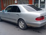 Mercedes E 240-9
