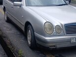 Mercedes E 240-8