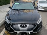 Hyundai Sonata-1