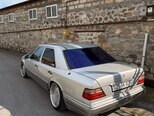 Mercedes 220 E-10