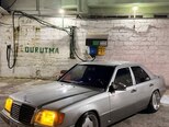 Mercedes 220 E-7