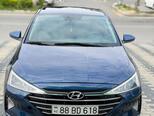 Hyundai Elantra-1