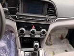 Hyundai Elantra-19