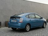 Toyota Prius-3