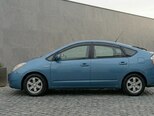 Toyota Prius-2