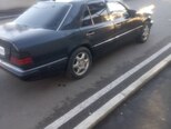 Mercedes 300 D-6