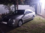 Mercedes E 270-9