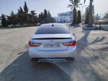 Hyundai Sonata-4