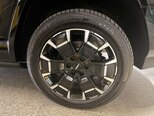 BYD Leopard 8-17