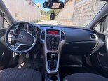 Opel Astra-11