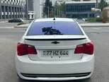 Chevrolet Cruze-9