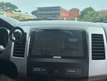Mitsubishi Outlander-13