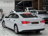 Chevrolet Malibu-8
