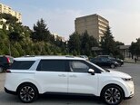 Kia Carnival-4