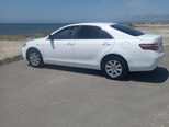 Toyota Camry-14