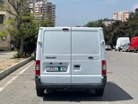 Ford Transit-5