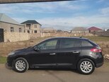 Renault Megane-13