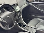 Hyundai Sonata-15