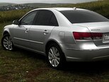 Hyundai Sonata-4