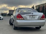 Nissan Sunny-5