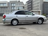 Nissan Sunny-8