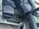 Toyota Prius-9