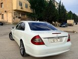 Mercedes E 220-2