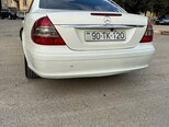 Mercedes E 220-13