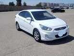Hyundai Accent-2