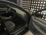 Hyundai Sonata-11