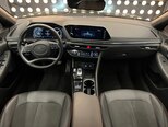 Hyundai Sonata-14